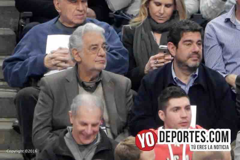 Placido Domingo en Chicago apoyando a Pau Gasol y los Bulls