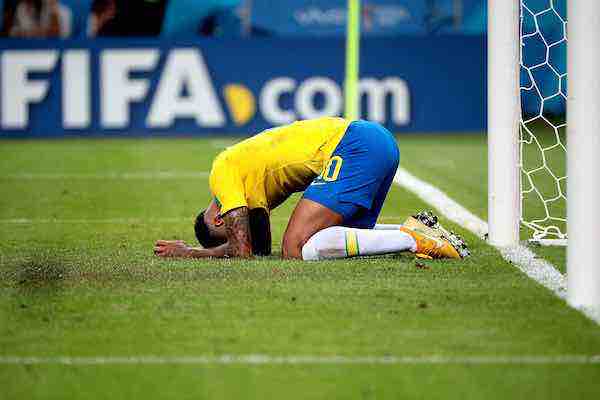 Cristiano Ronaldo y Messi no pudieron. Neymar tampoco. El fútbol mundial busca un nuevo rey