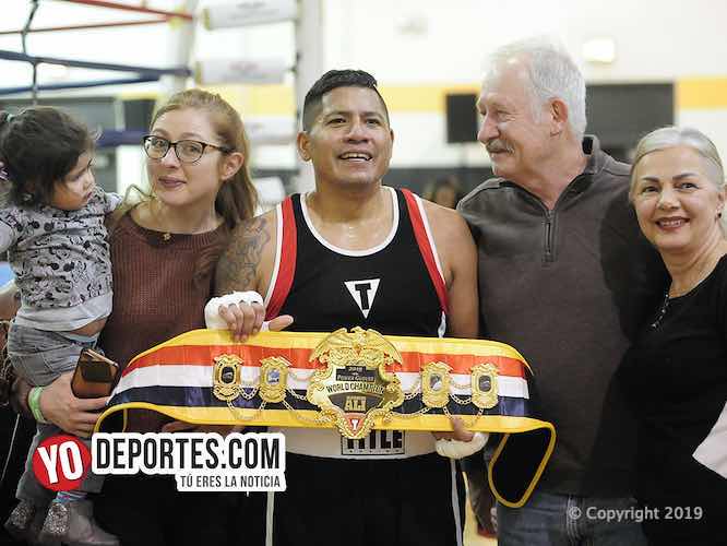 Los Power Gloves siguen produciendo campeones en Chicago