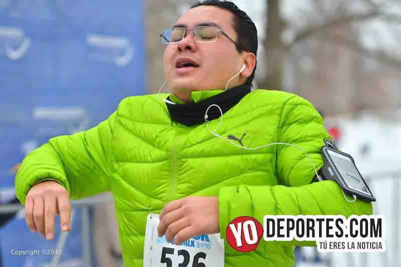 Salvador Gonzalez viajó desde la Ciudad de México para correr 5K en Chicago