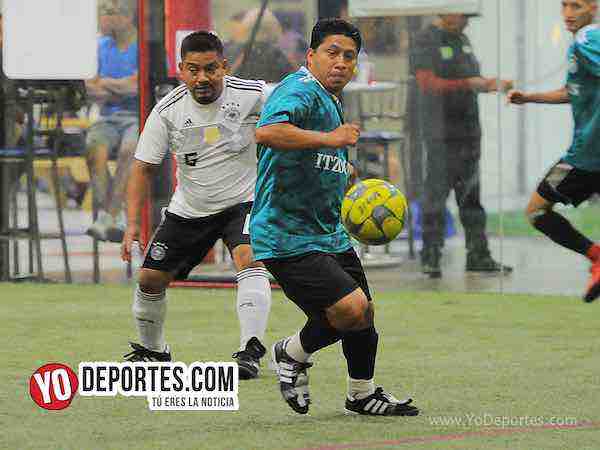 Itzocan rescata el empate con penal ante el Puebla en la 5 de Mayo